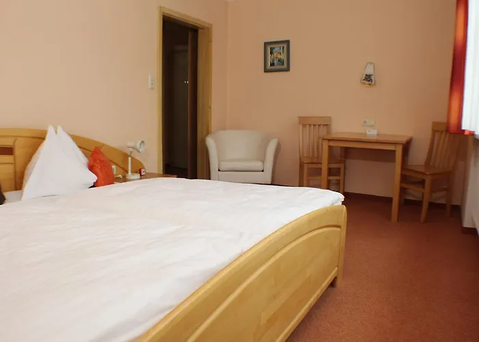 בית הארחה Landgasthof Zur Bruthenne 3*