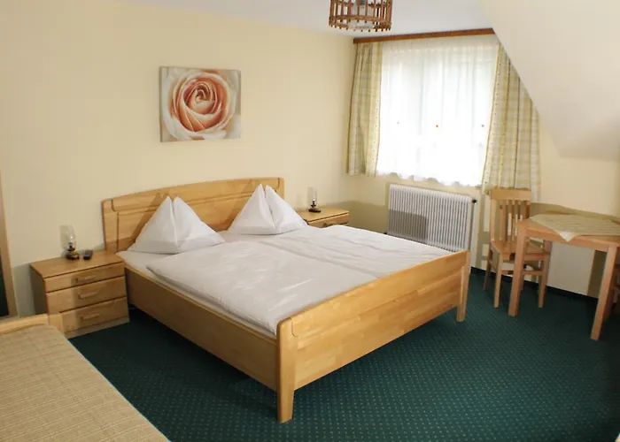 בית הארחה Landgasthof Zur Bruthenne 3*